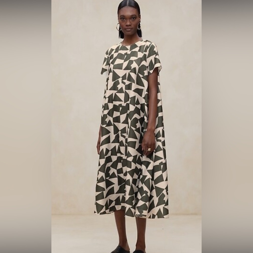 Banana Republic Aurelia Crepe Maxi Dress Olive Cream Geometric Size S NWT